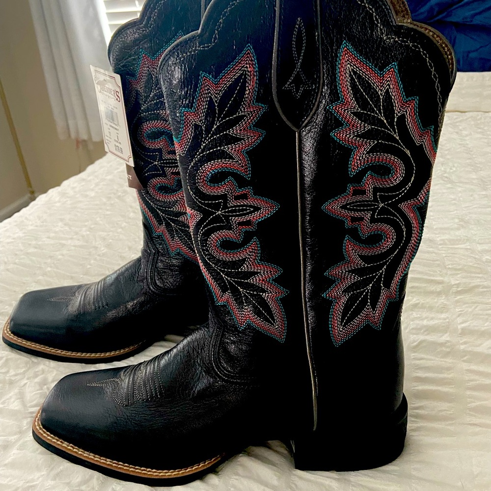Ariat Black Square Toe Cowgirl Boots.